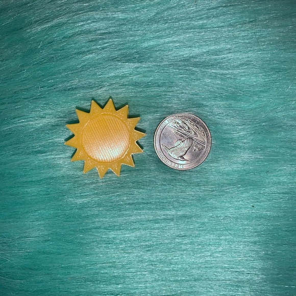 Sun Straw Topper - Picture 2 of 3